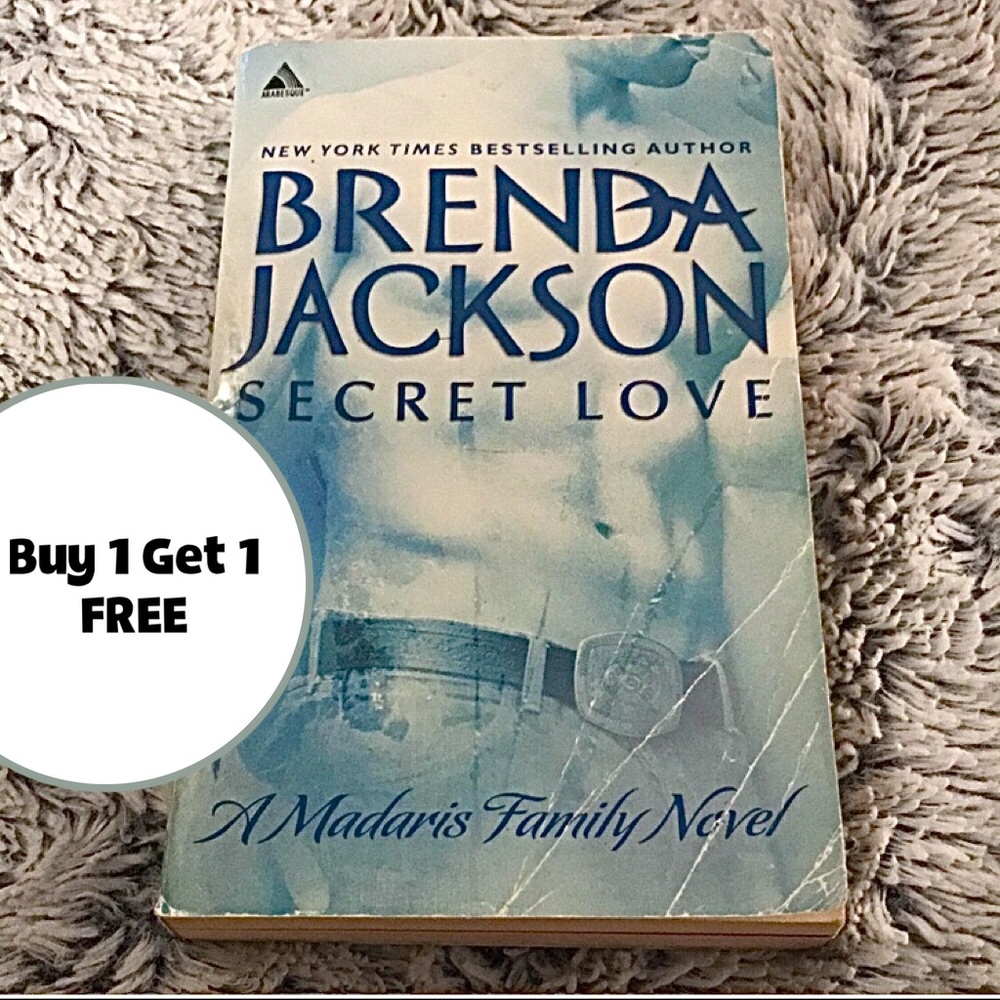 🌟 "Secret Love" A Romance Paperback Book